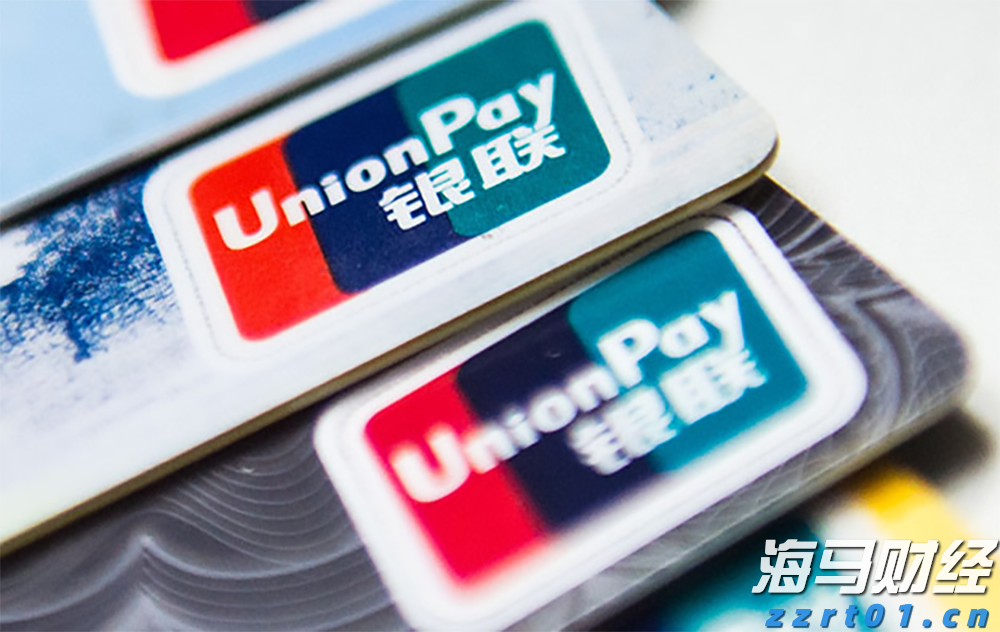 医我看丨医师们的十二时辰： 致敬每一位与时间赛跑的你